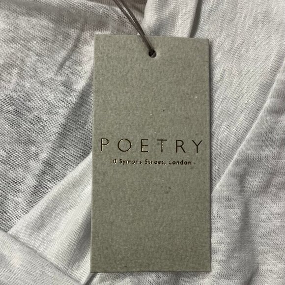 Fold-over v-neck top - Picture 5 of 5